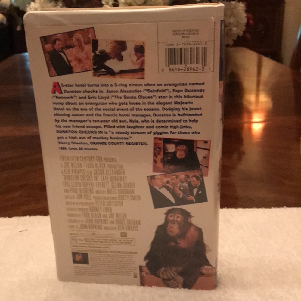 “Dunston Checks In” VHS - Picture 3 of 3